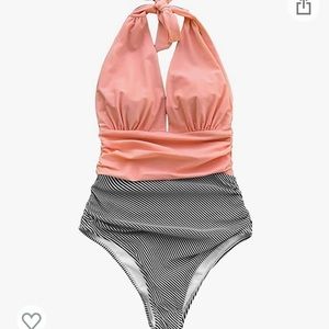 Cupshe one piece swimsuit. NWT